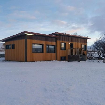 Midhop Guesthouse Thingeyrar Kültér fotó